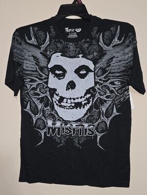 NWT Mens The Misfits Black Graphic Skull Tee Multiple Sizes Available